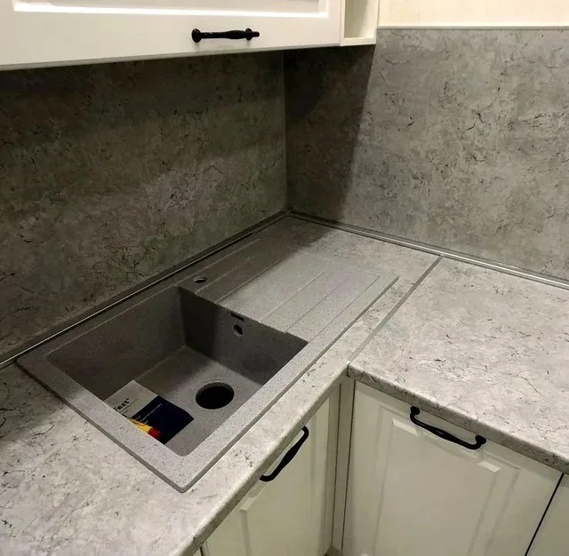 Акриловый solid surface для кухни