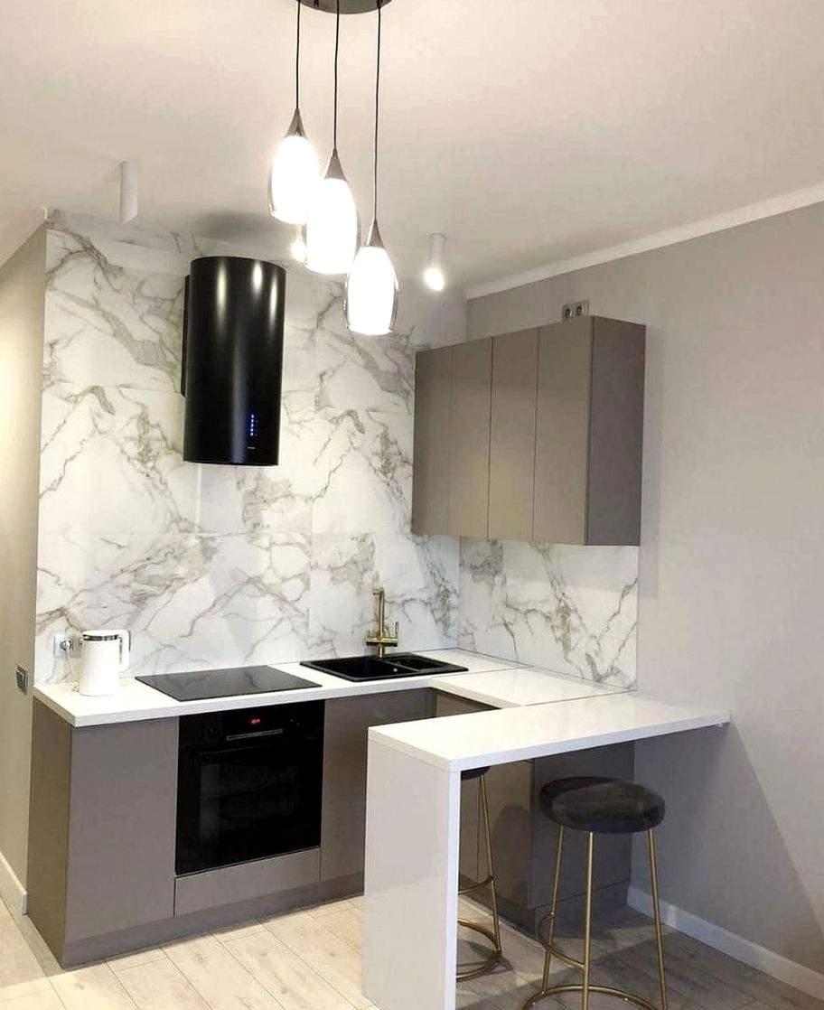 Кухня под заказ №0009 — минималистичная кухня без ручек