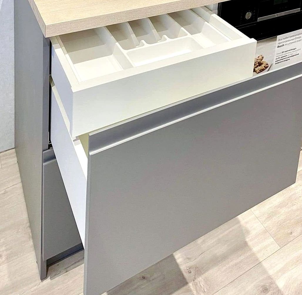 Кухня под заказ №0011 — неоклассическая кухня