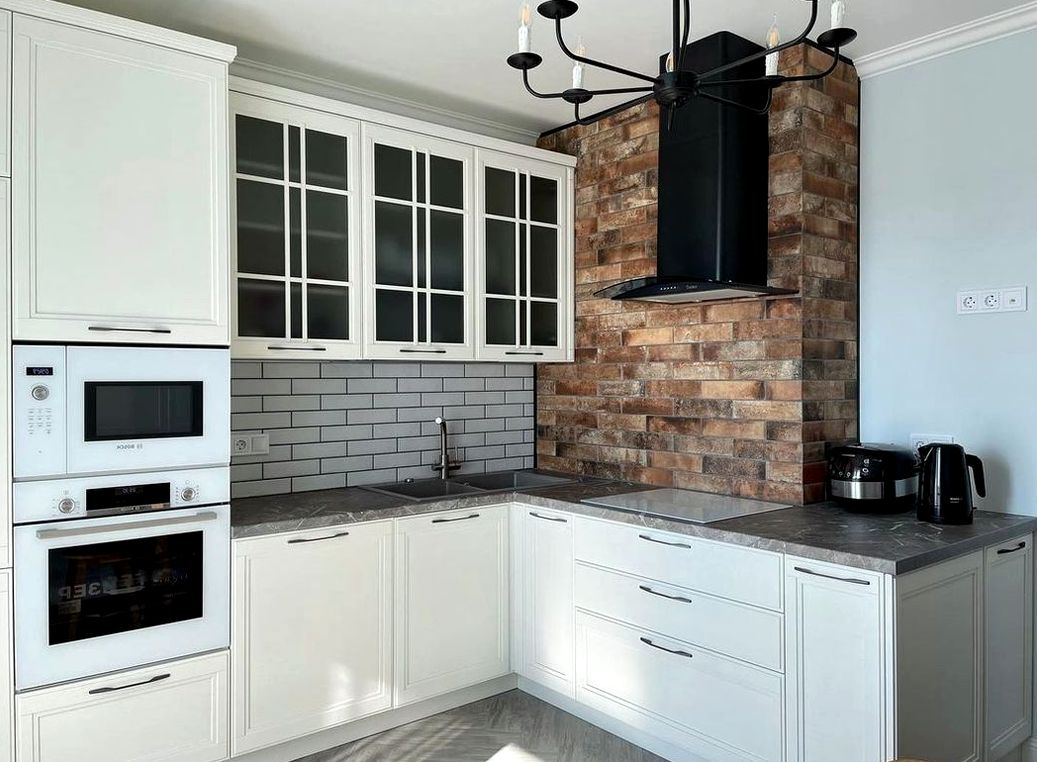 Кухня под заказ №0105 — минималистичная кухня без ручек