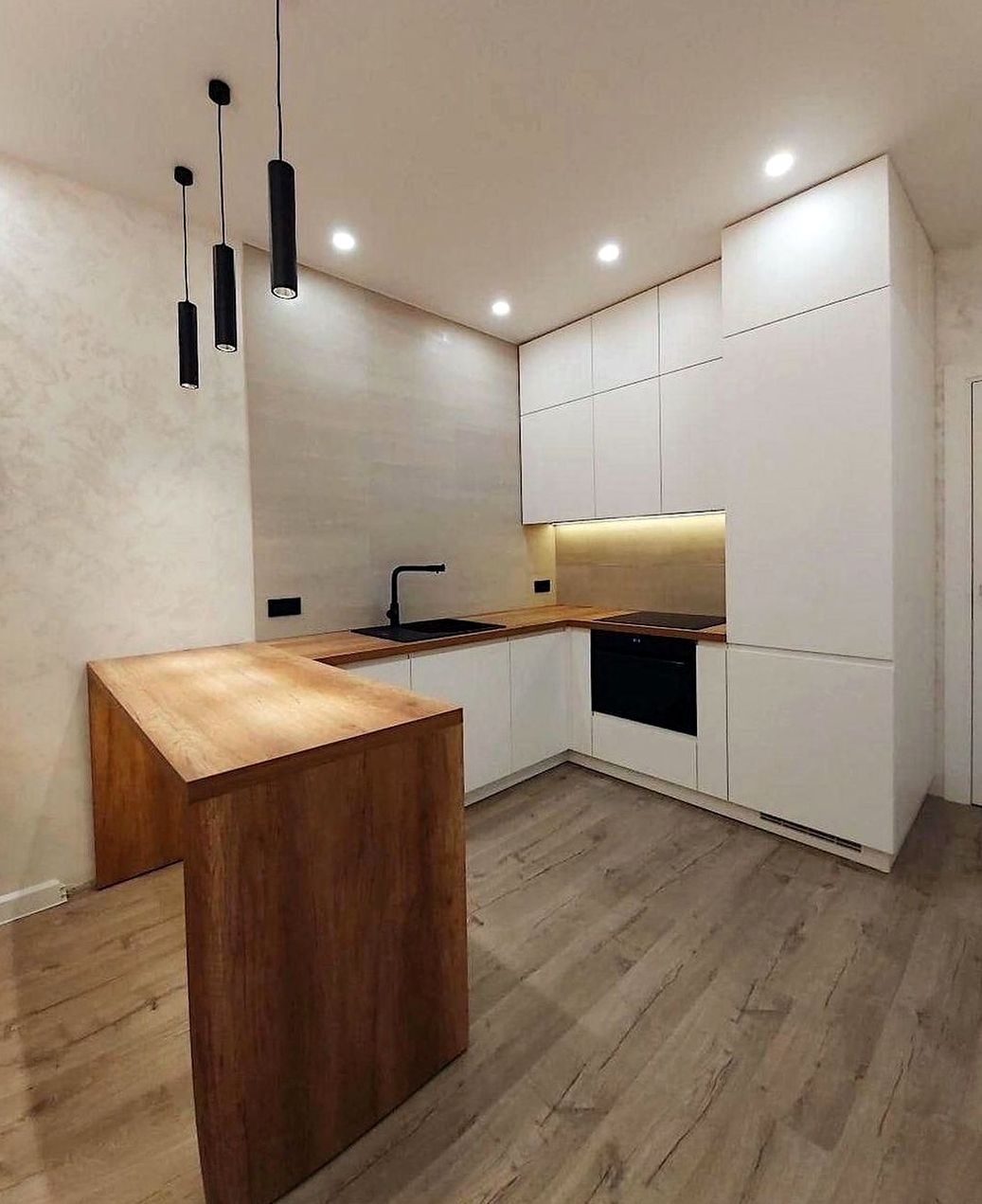 Кухня под заказ №0121 — современная матовая кухня