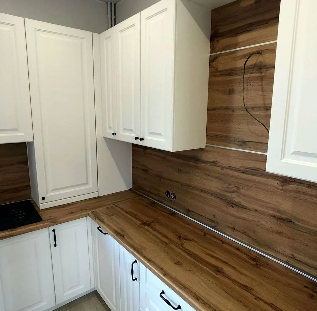 Кухня Rimini Oak №0159 — минималистичная кухня без ручек