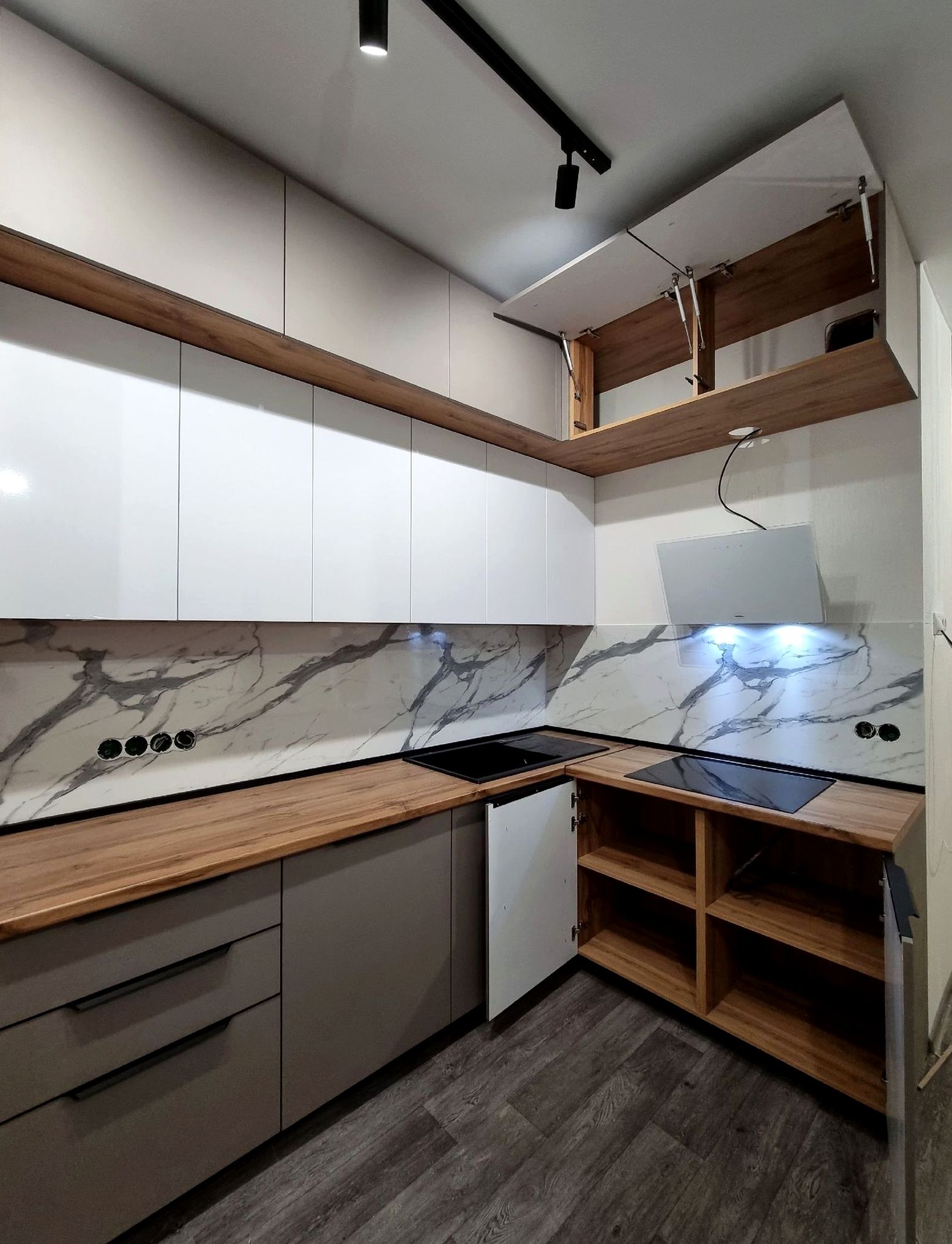 Кухня под заказ №0262 — кухня с островом