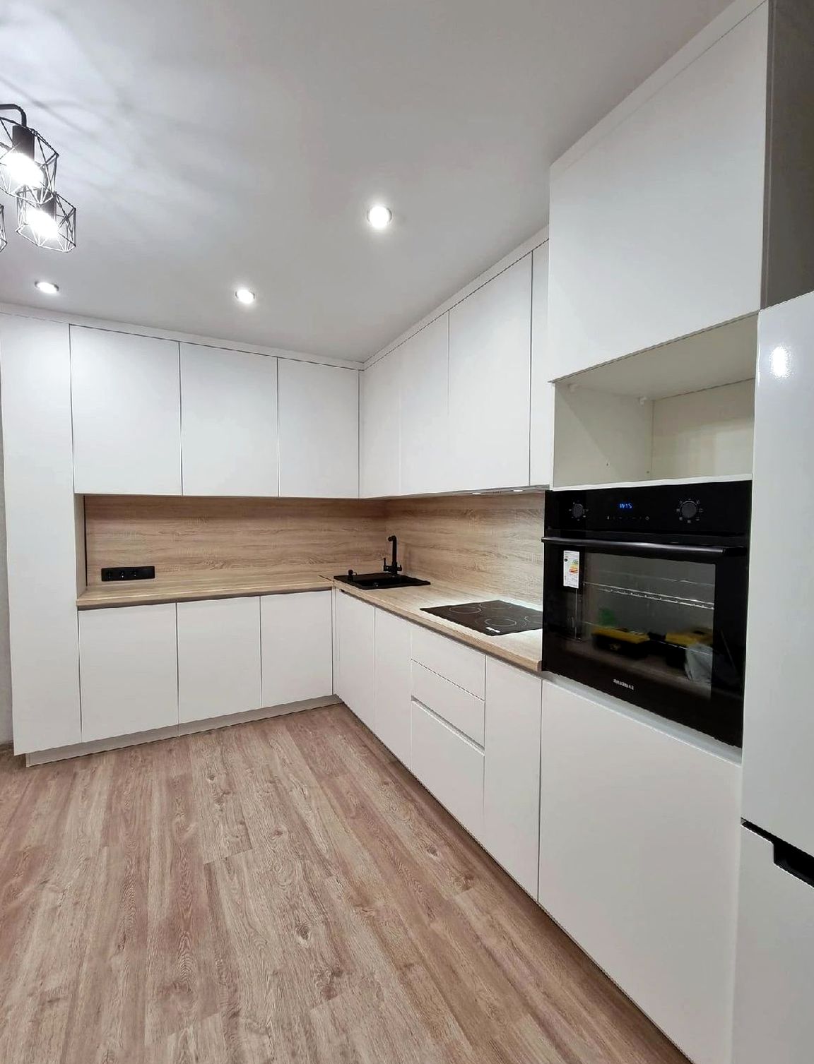 Кухня под заказ №0265 — современная матовая кухня