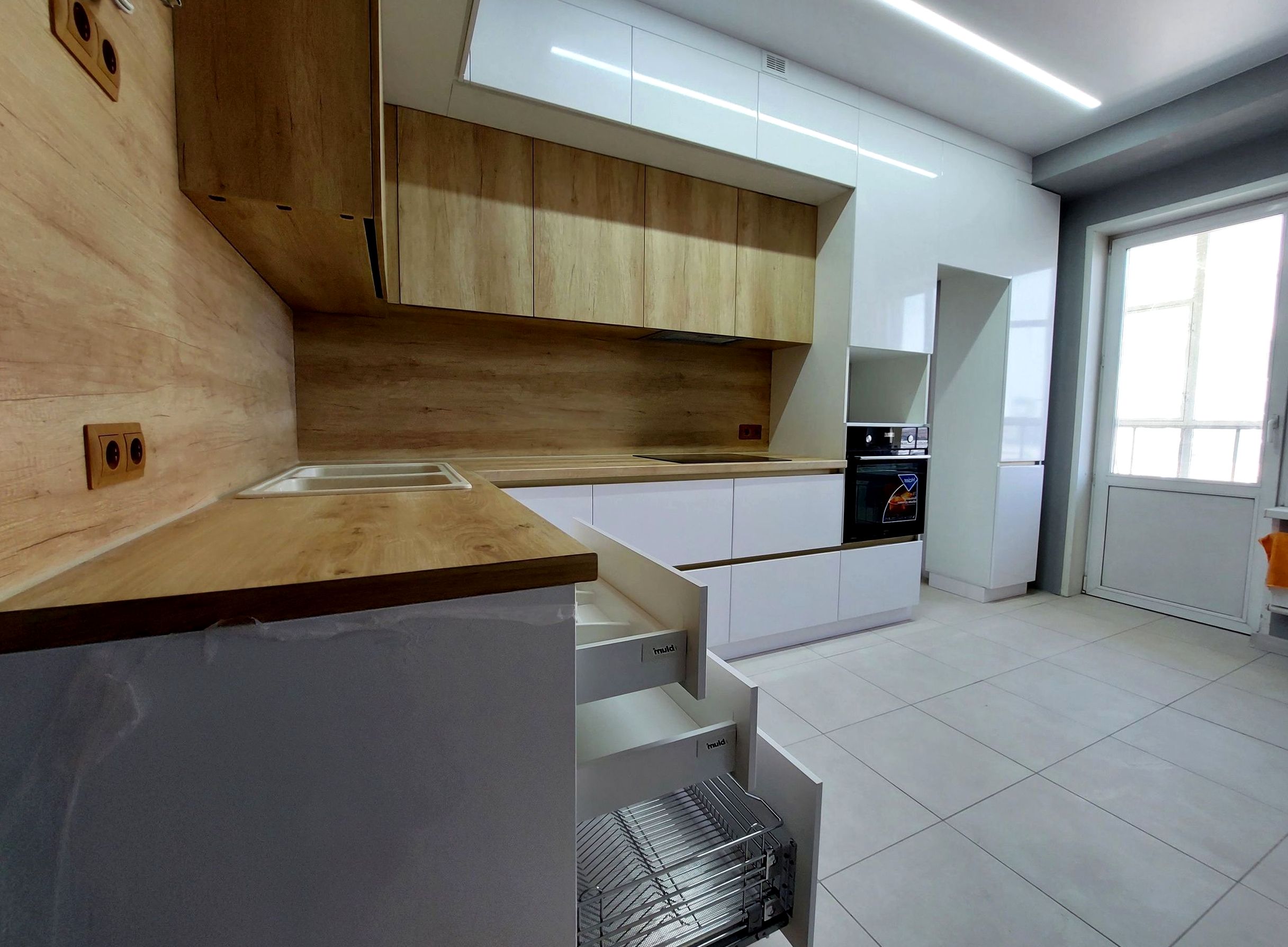 Кухня под заказ №0353 — неоклассическая кухня