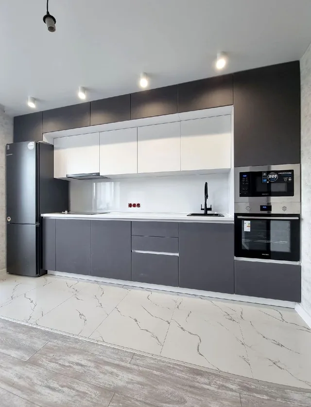 Минималистичная кухня без ручек Rimini Oak №0447