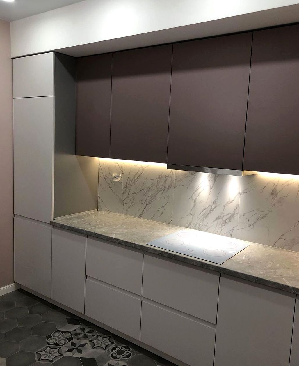 Кухня под заказ №0534 — светлая семейная кухня