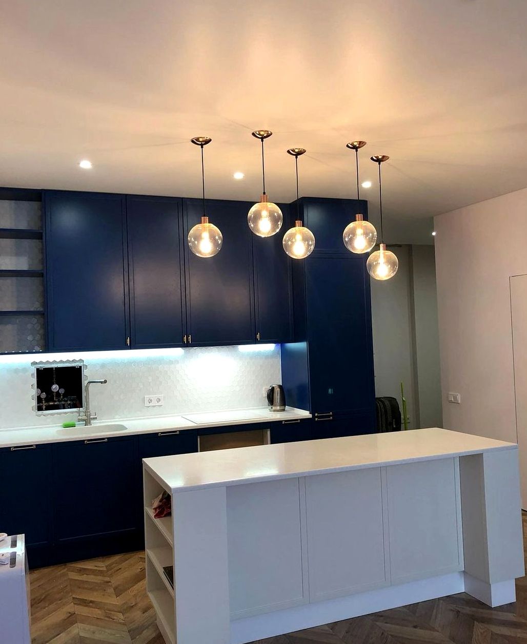 Кухня под заказ №0581 — неоклассическая кухня