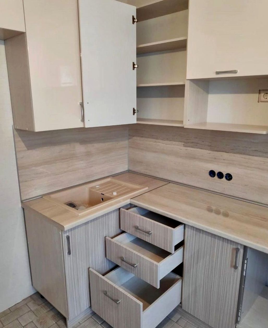 Кухня под заказ №0724 — кухня с островом