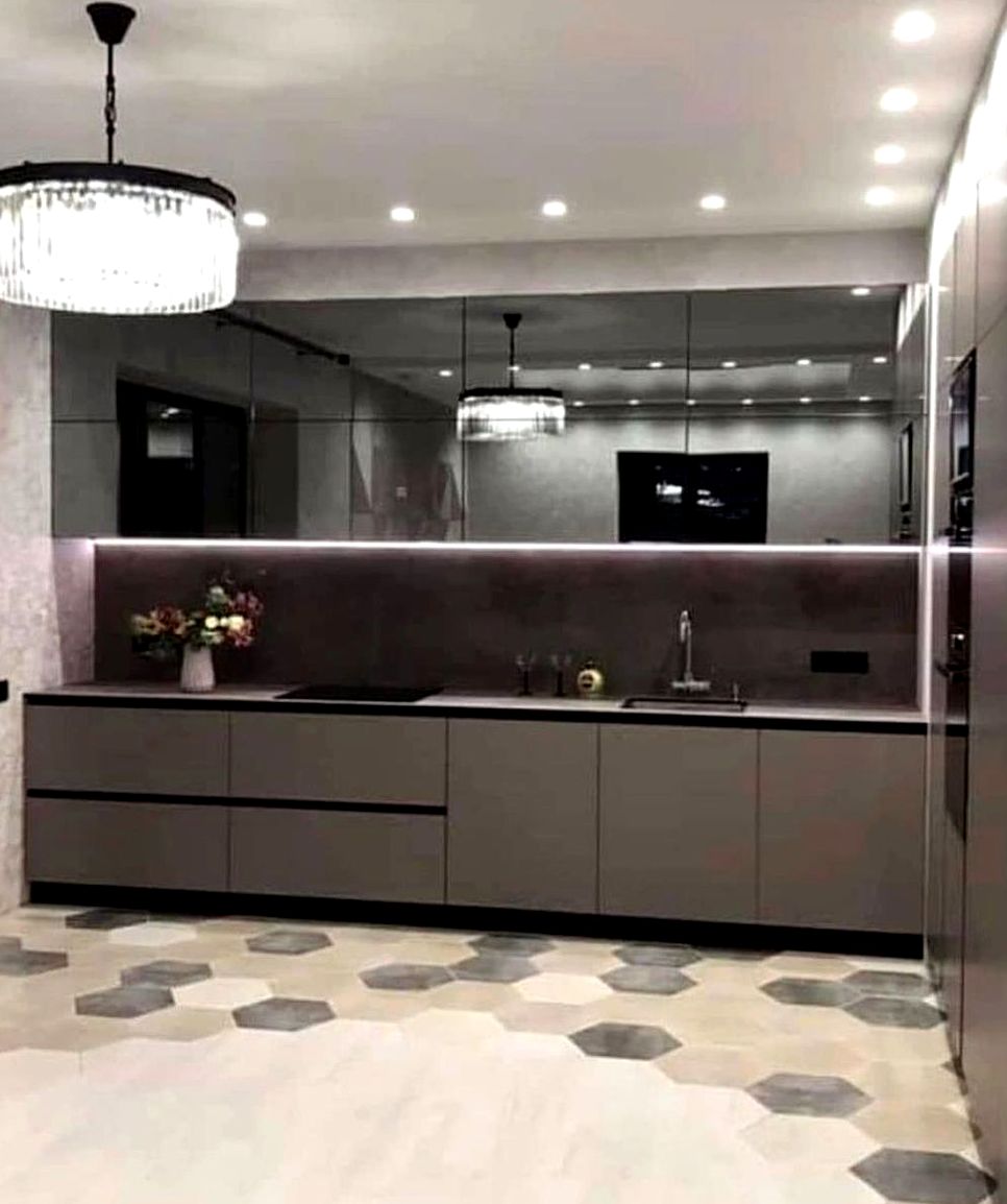 Кухня под заказ №0813 — минималистичная кухня без ручек