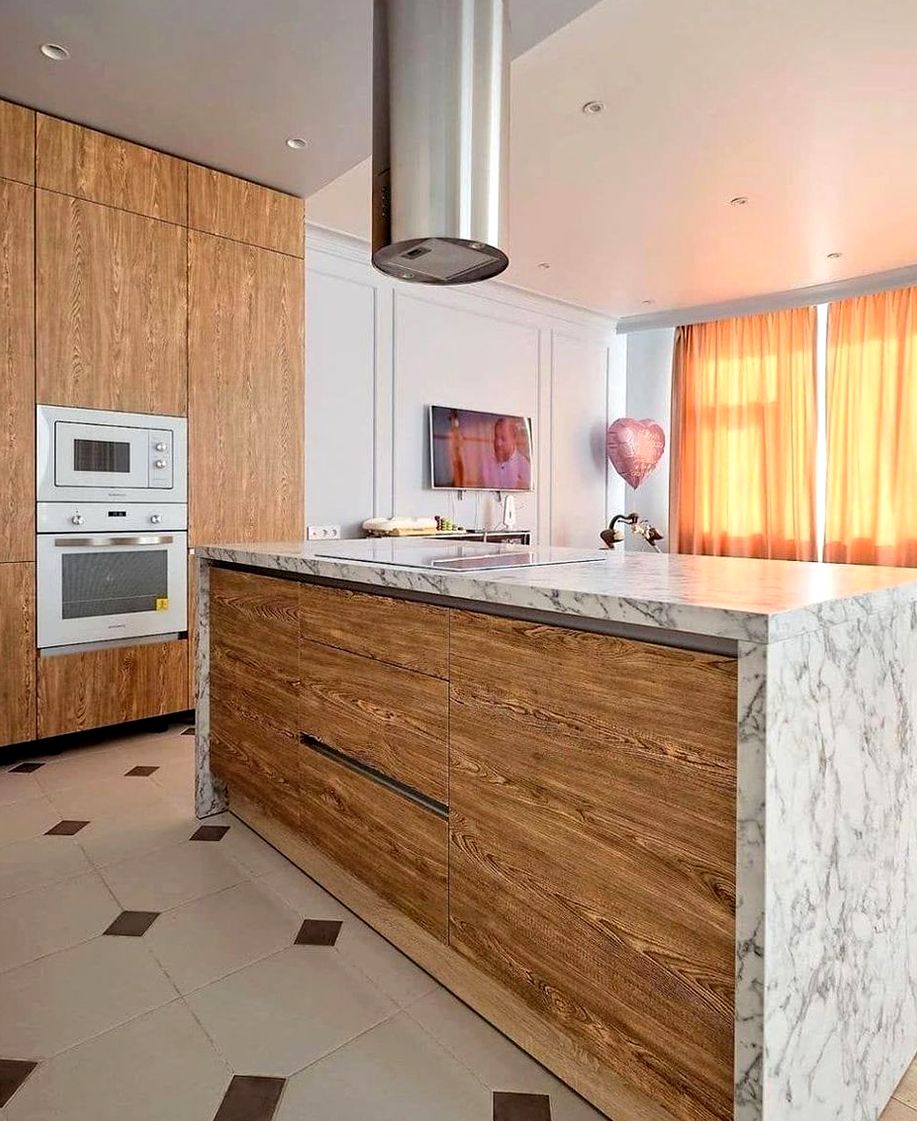 Кухня под заказ №0849 — минималистичная кухня без ручек