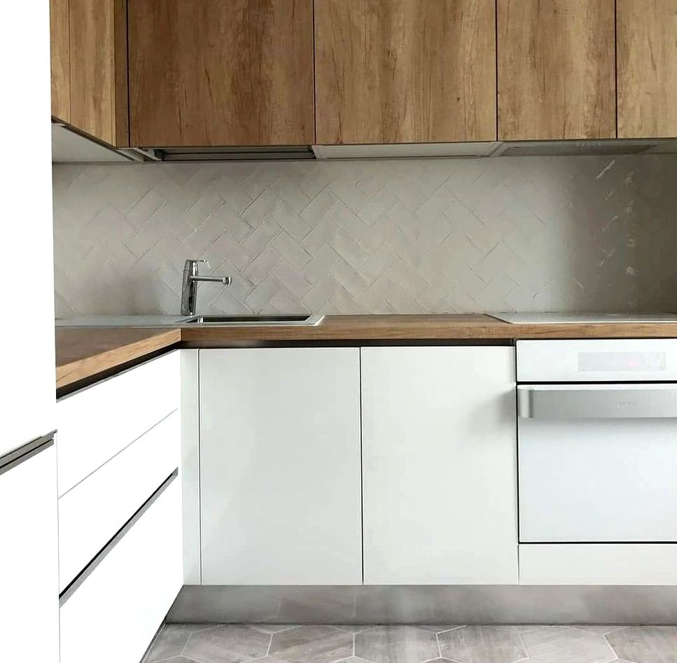 Кухня под заказ №0855 — минималистичная кухня без ручек