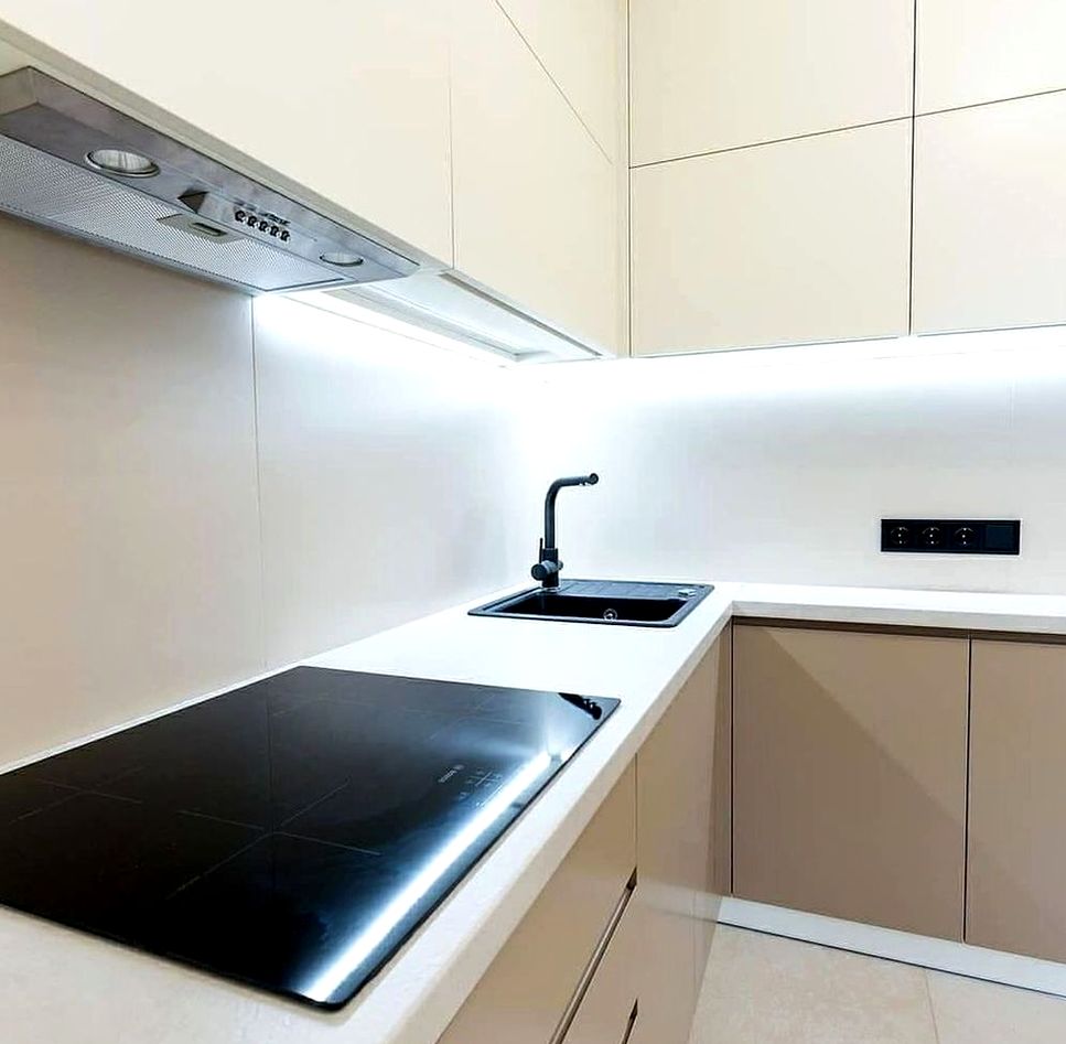 Кухня под заказ №0859 — современная матовая кухня