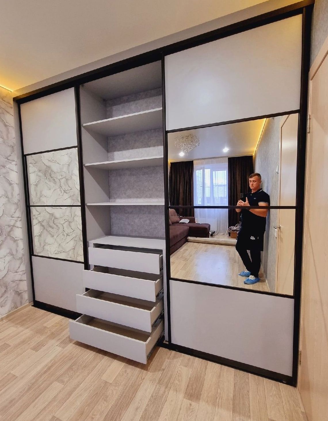 Шкаф под заказ №0013 — встроенный шкаф-купе