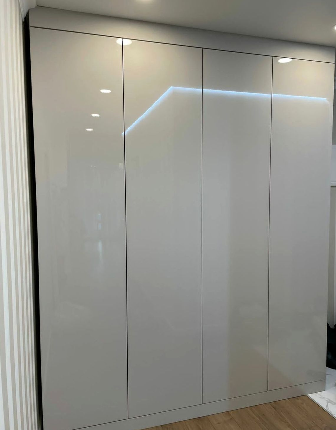 Шкаф под заказ №0120 — шкаф для спальни