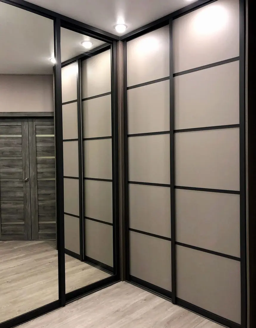 Шкаф Palermo Room №0182 — распашной шкаф в современном стиле