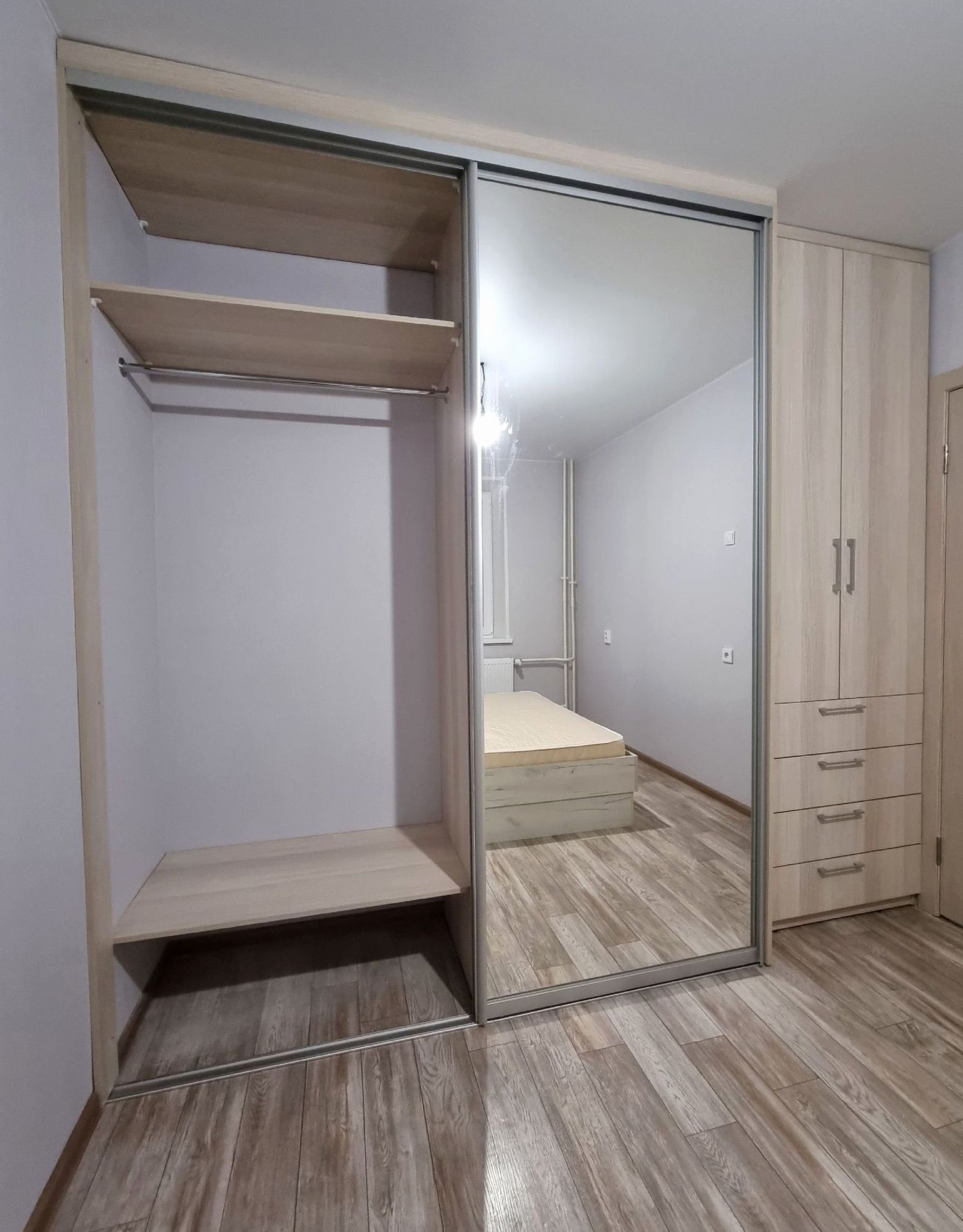 Шкаф под заказ №0204 — шкаф для спальни