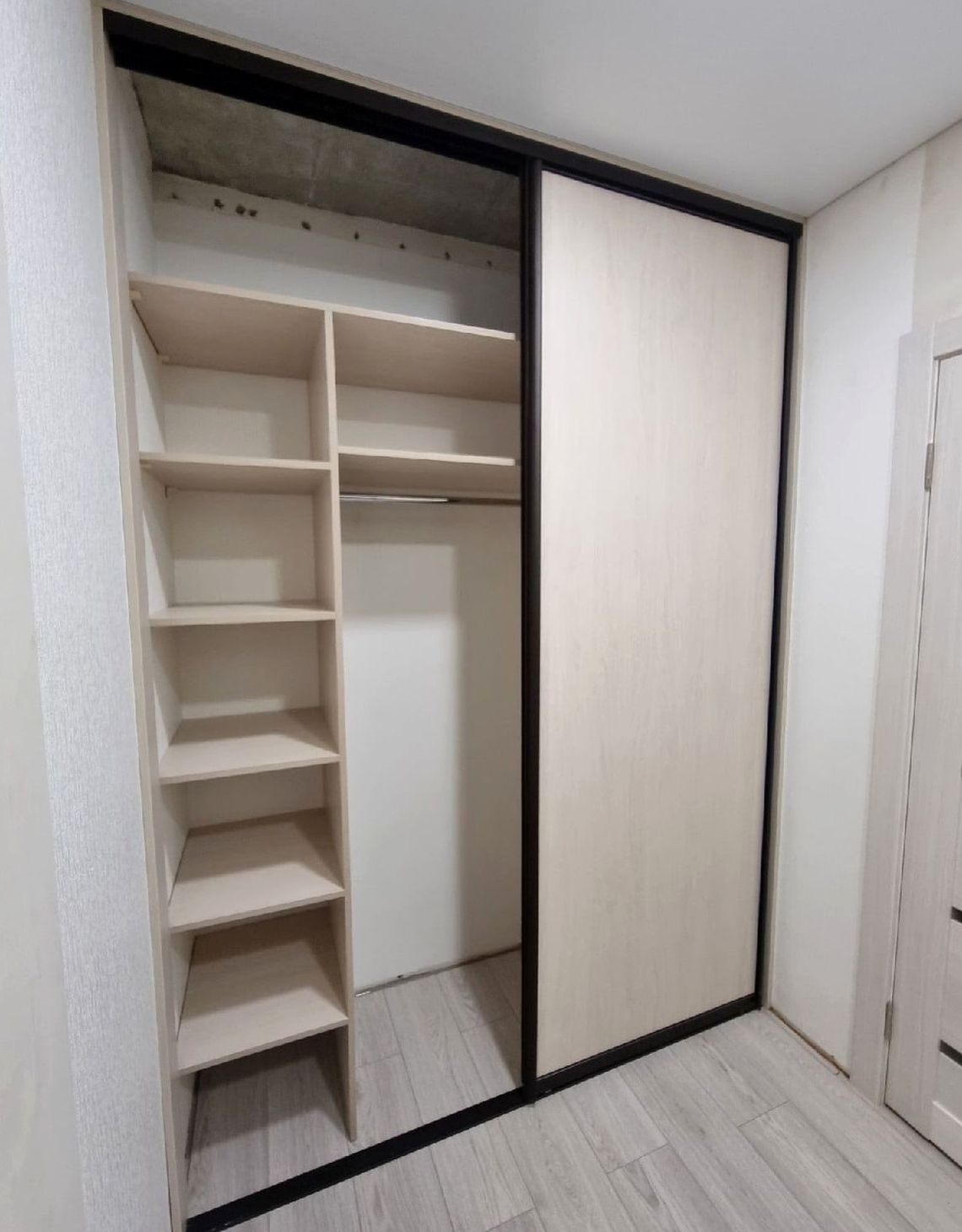 Шкаф под заказ №0216 — шкаф для спальни