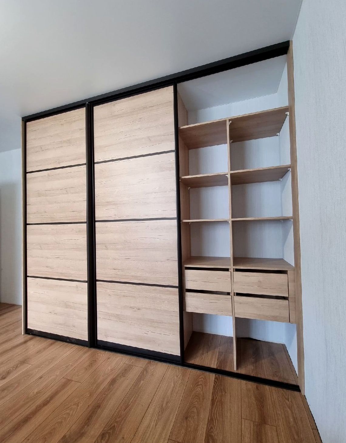 Шкаф под заказ №0228 — шкаф для спальни