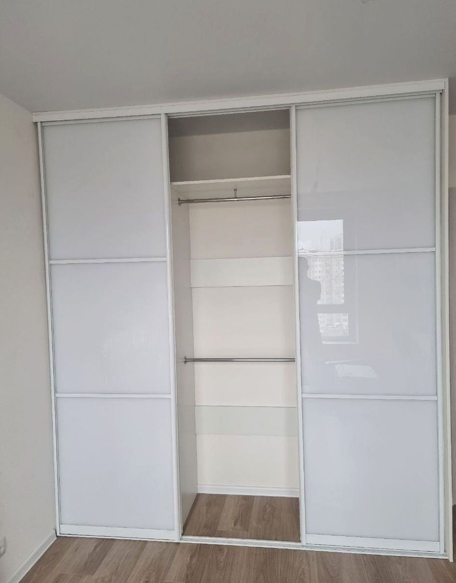 Шкаф под заказ №0301 — встроенный шкаф-купе