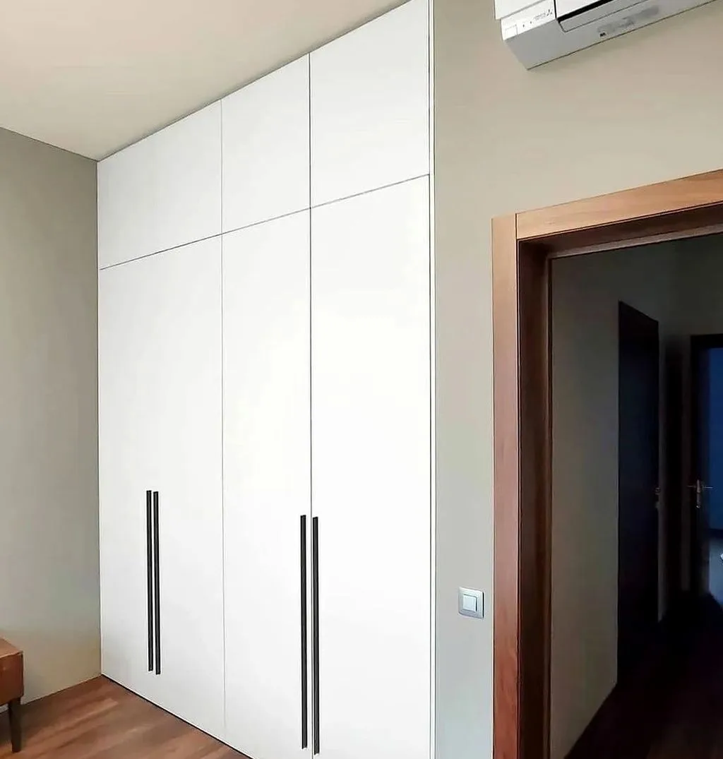 Шкаф Modena Home №0356 — распашной шкаф в современном стиле