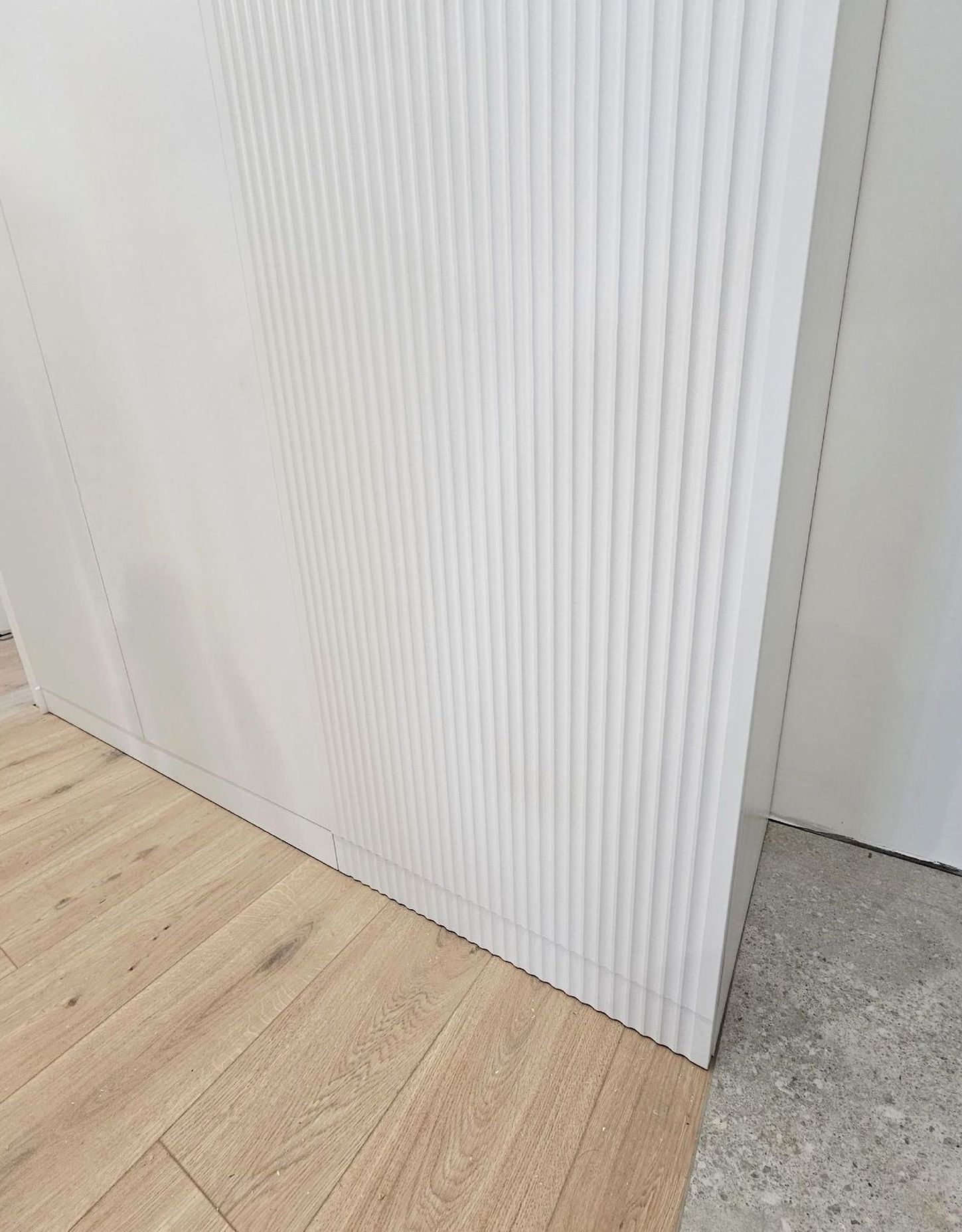 Шкаф под заказ №0401 — шкаф с зеркальными фасадами