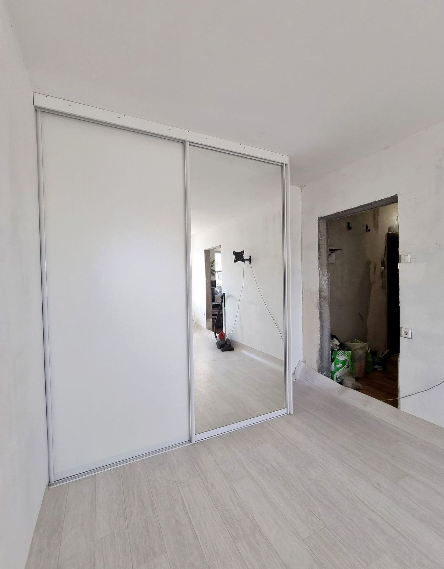 Шкаф под заказ №0435 — шкаф в прихожую