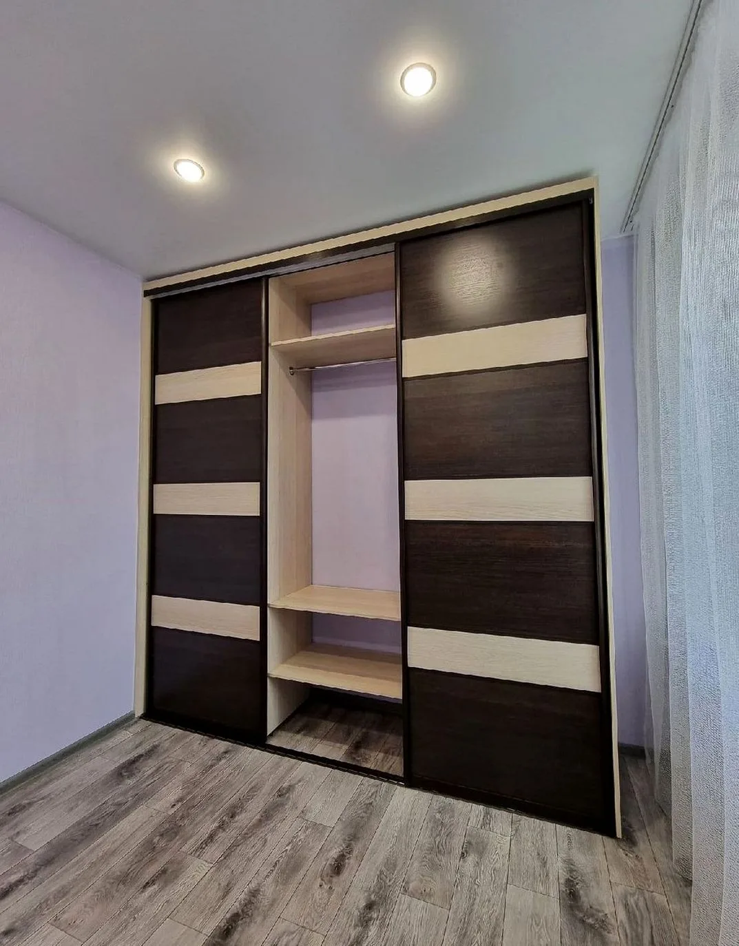Шкаф Modena Home №0452 — распашной шкаф в современном стиле
