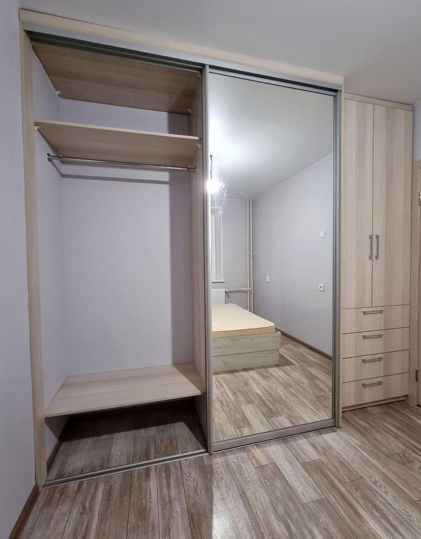 Шкаф под заказ №0570 — шкаф для спальни | HOLZCOM