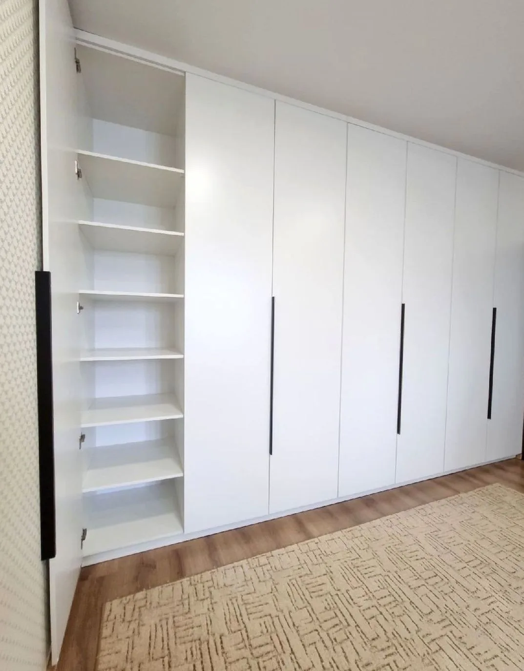Шкаф Monza Storage №0640 — гардеробный шкаф до потолка