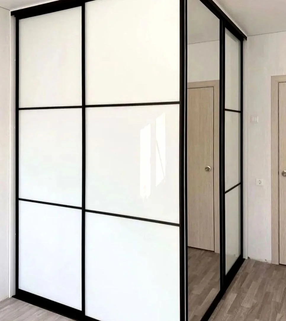 Шкаф Palermo Room №0782 — распашной шкаф в современном стиле