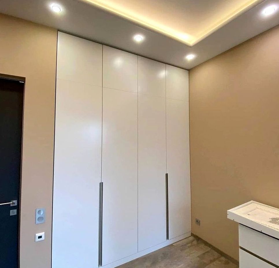 Шкаф под заказ №0797 — шкаф с зеркальными фасадами | HOLZCOM