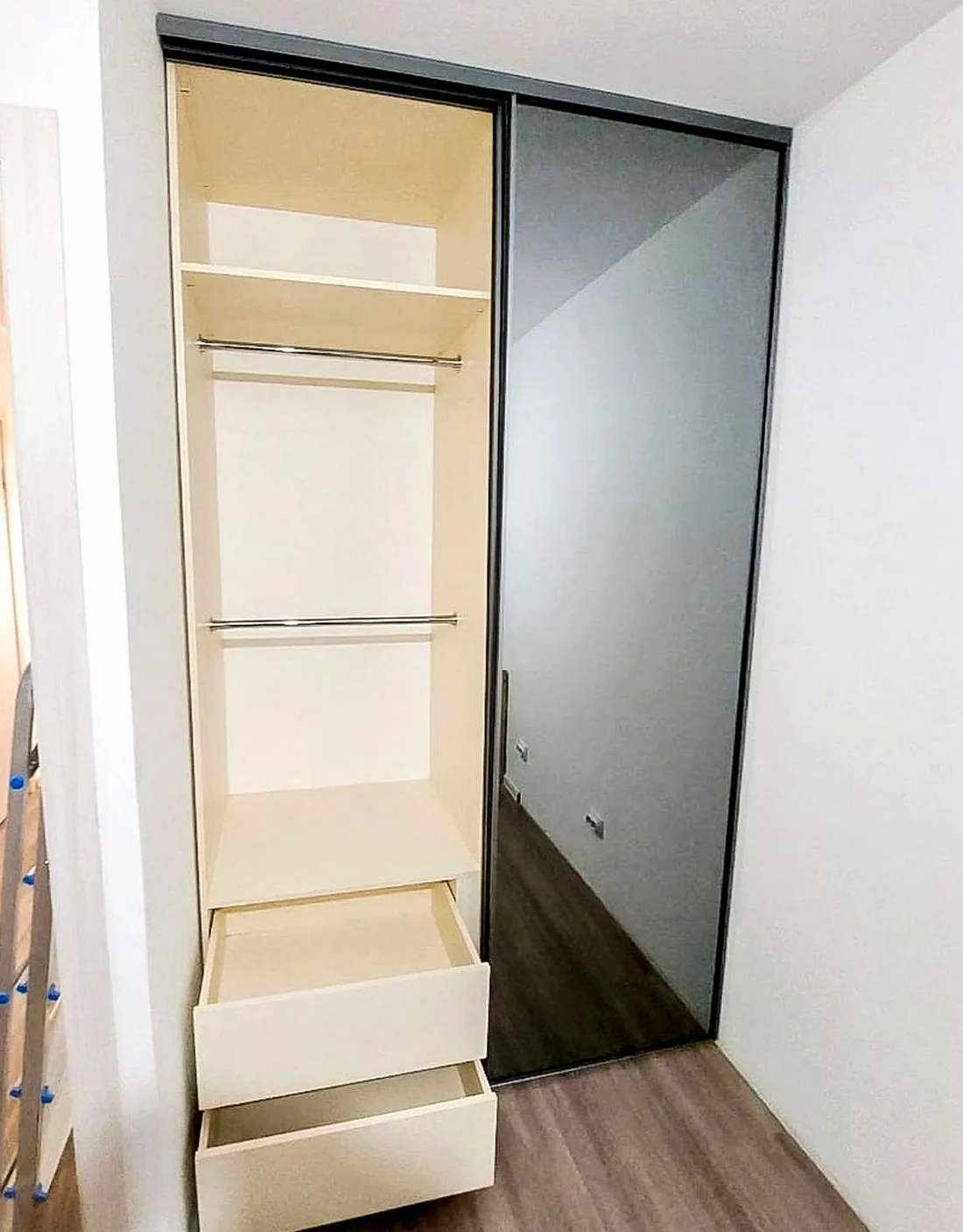 Шкаф Monza Storage №0832 — гардеробный шкаф до потолка