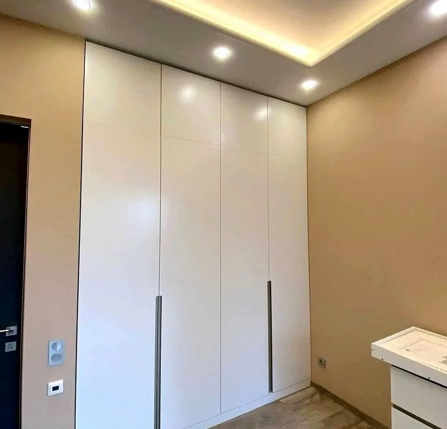 Шкаф Modena Home №0860 — распашной шкаф в современном стиле
