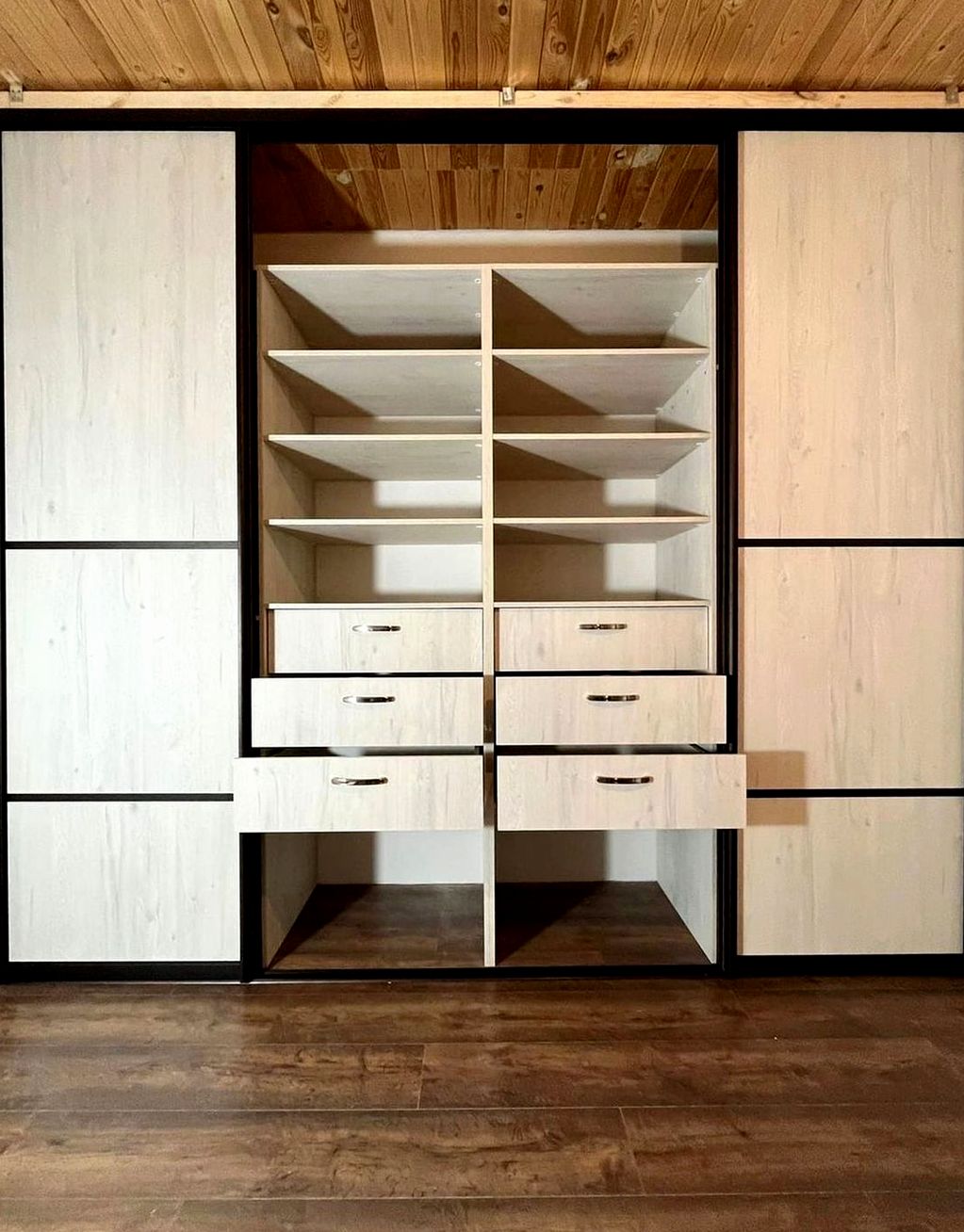 Шкаф под заказ №0969 — шкаф в прихожую | HOLZCOM