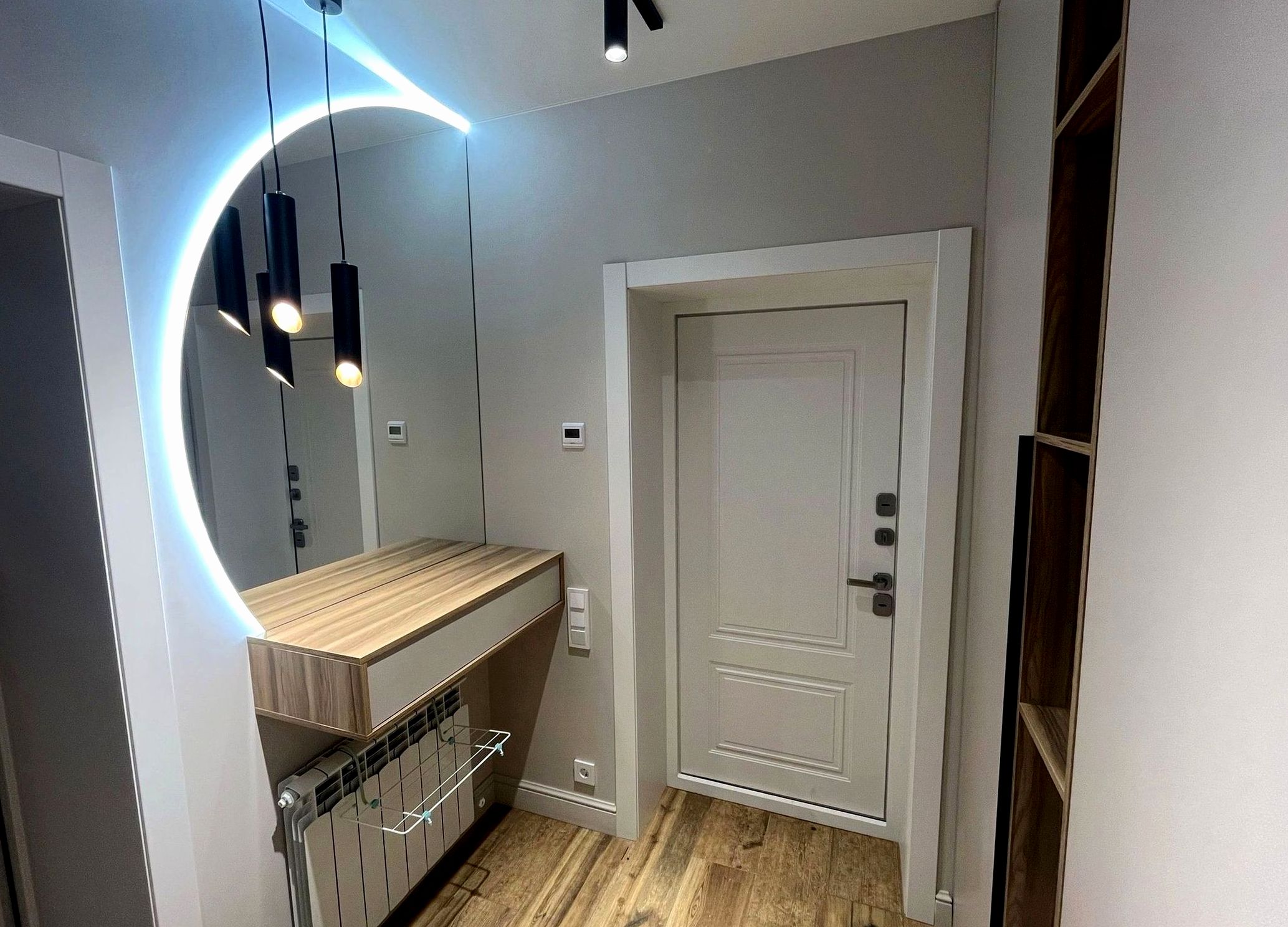 Шкаф под заказ №0985 — встроенный шкаф-купе | HOLZCOM