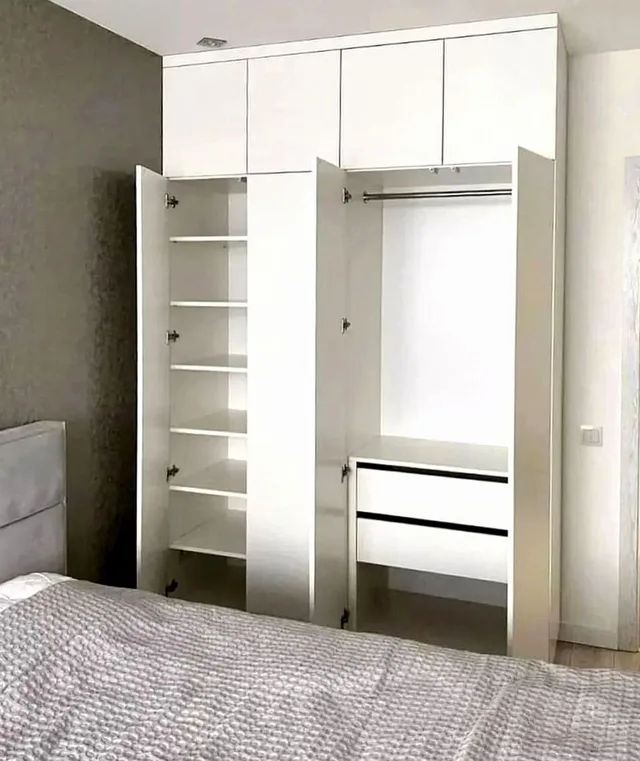 Шкаф для спальни Riva Closet №0990